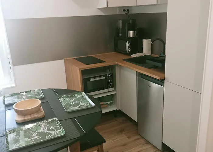 Cosy Et Equipe * Caen